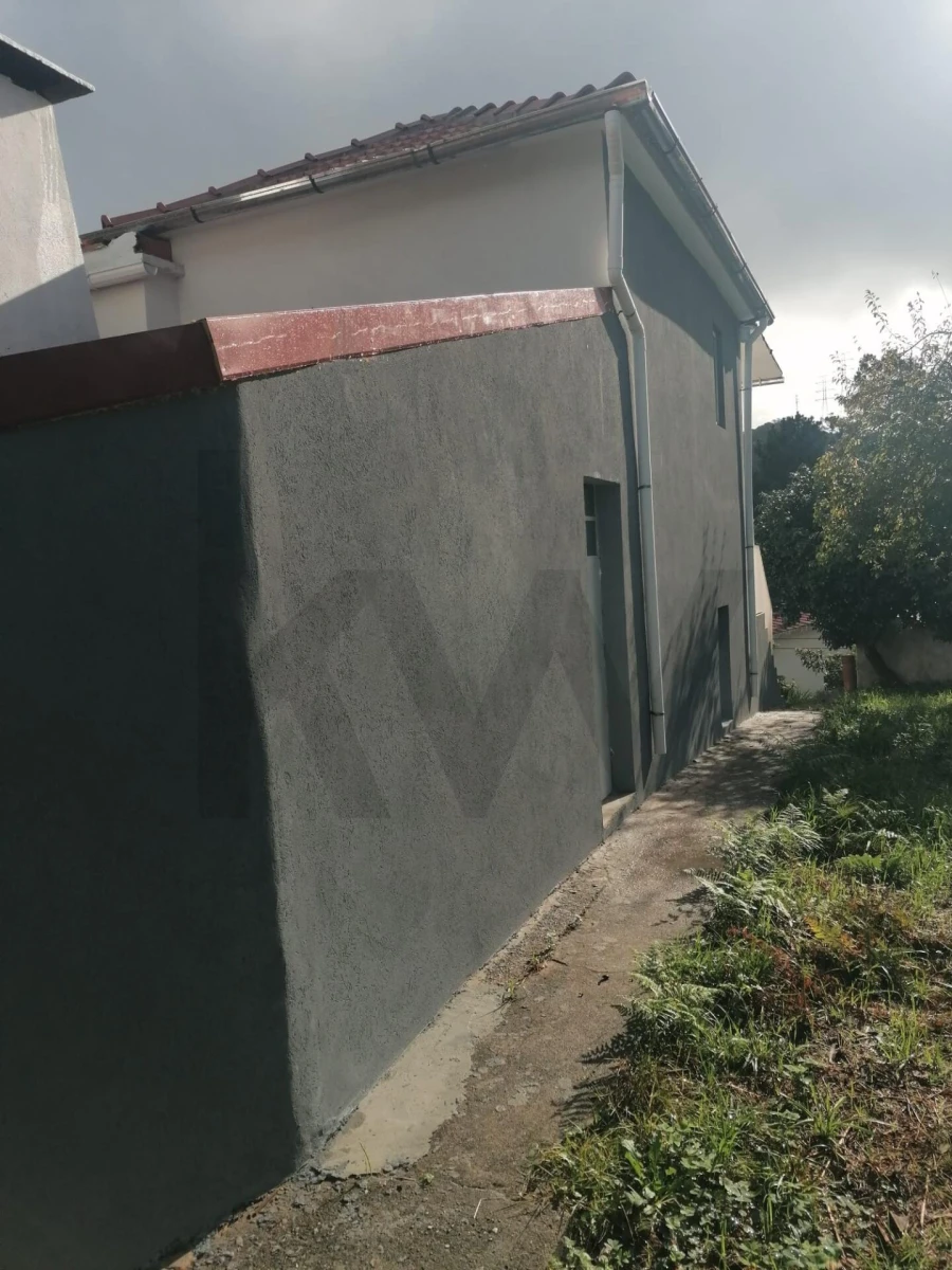 Moradia T3 para Arrendamento em Macieira de Sarnes Foto 5