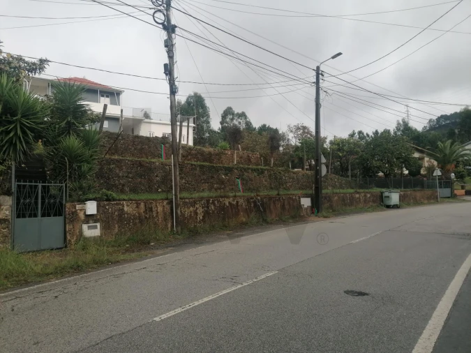 Moradia T3 para Arrendamento em Macieira de Sarnes Foto 9