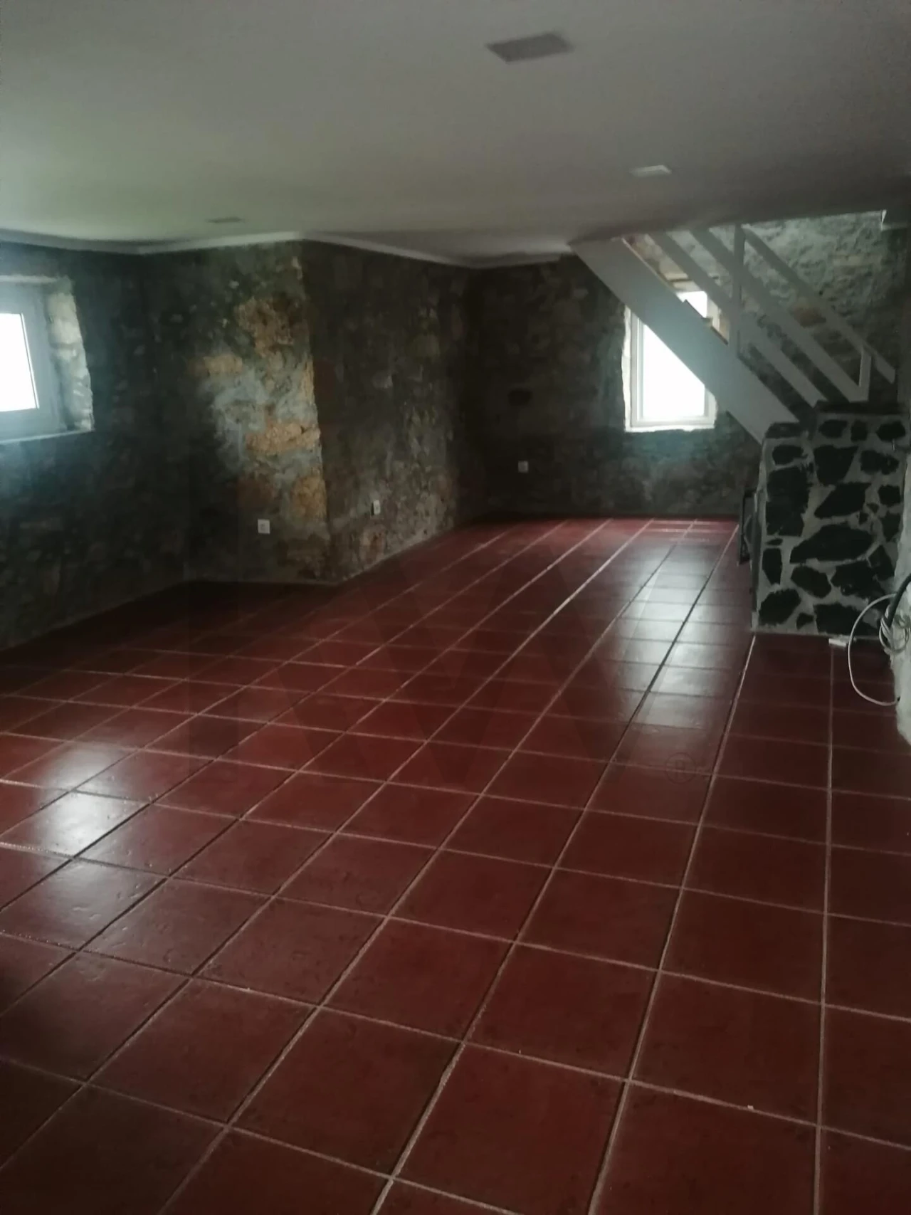 Moradia T3 para Arrendamento em Macieira de Sarnes Foto 12