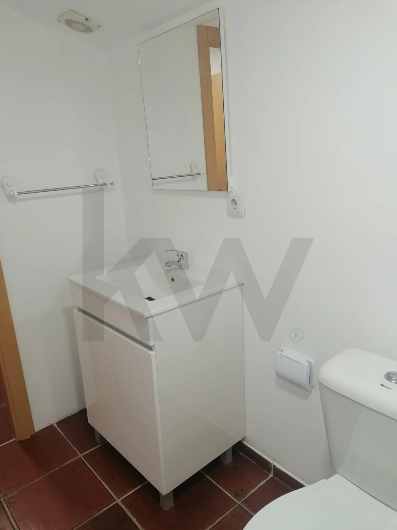 Moradia T3 para Arrendamento em Macieira de Sarnes Foto 25