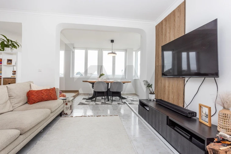 Apartamento T2 para Venda em São Domingos de Rana Foto 5