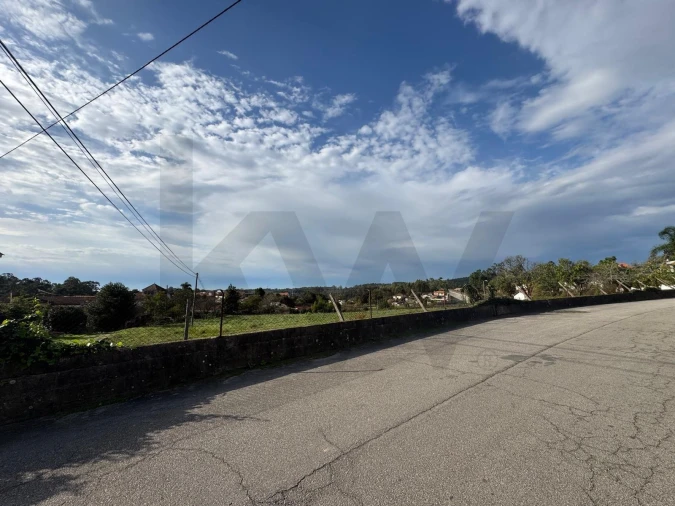Terreno para Venda em São Miguel do Souto e Mosteirô Foto 5