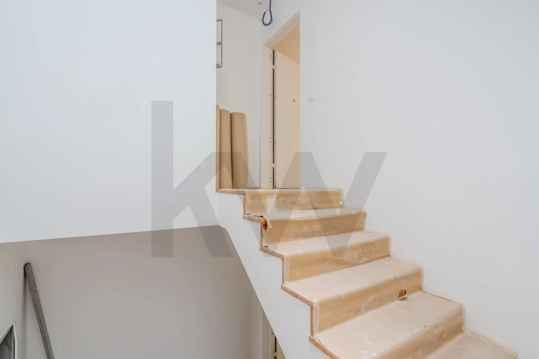 Apartamento T2 para Venda em Misericórdia Foto 23