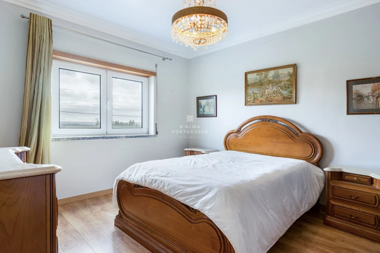 Moradia T4 para Venda em Caldas da Rainha - Santo Onofre e Serra do Bouro Foto 18