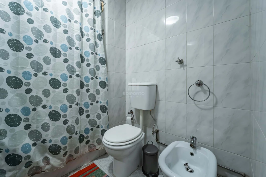 Apartamento T4 para Venda em Rio Tinto Foto 15