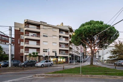 Apartamento T4 para Venda em Rio Tinto