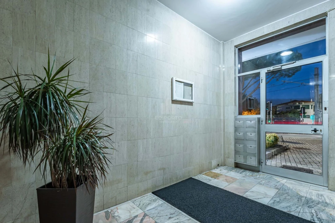 Apartamento T4 para Venda em Rio Tinto Foto 19