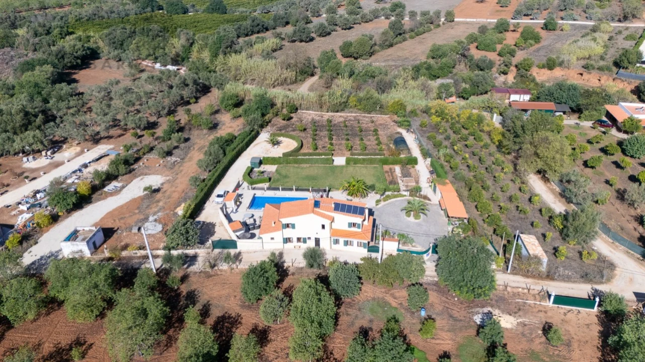 Moradia T3 para Venda em Paderne Foto 8