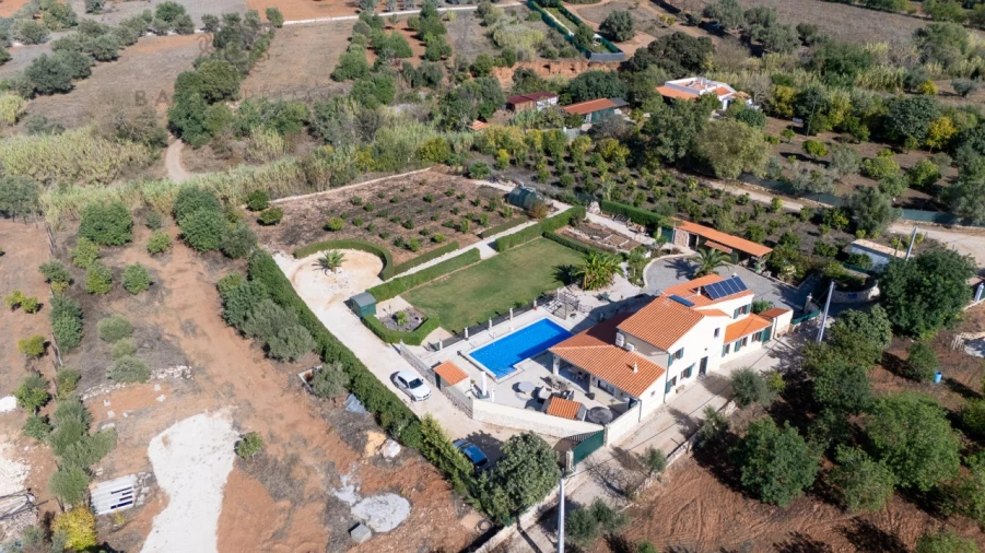 Moradia T3 para Venda em Paderne Foto 6