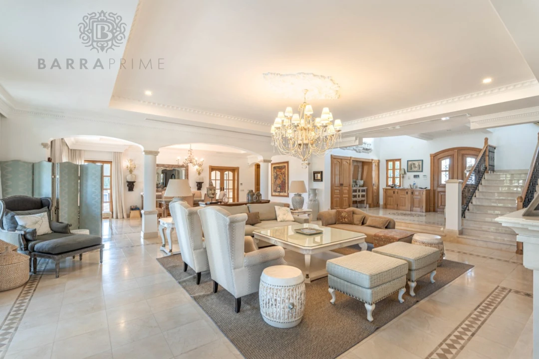 Moradia T13 para Venda em Almancil Foto 12