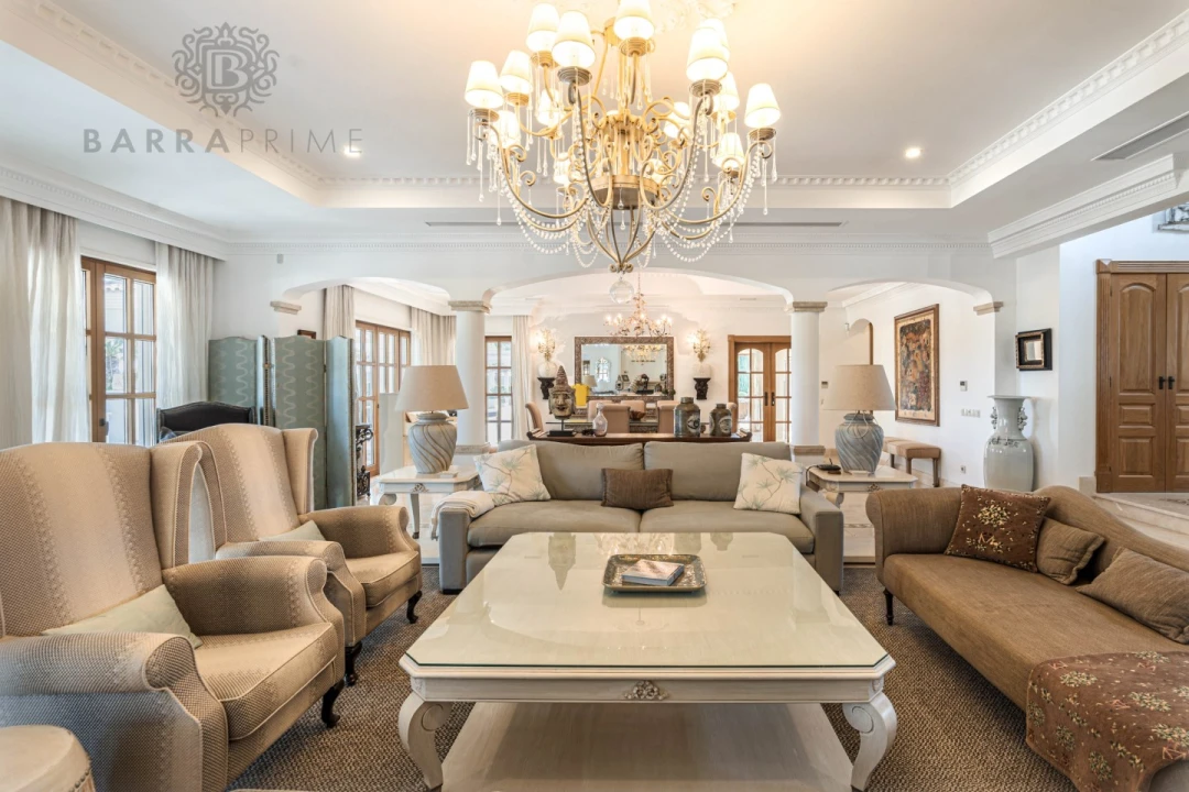 Moradia T13 para Venda em Almancil Foto 13