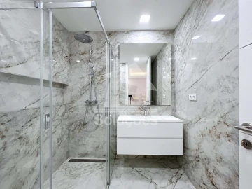 Apartamento T2 para Venda em Lagos (São Sebastião e Santa Maria)