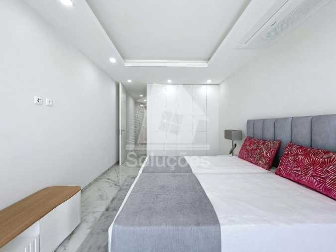 Apartamento T2 para Venda em Lagos (São Sebastião e Santa Maria) Foto 12