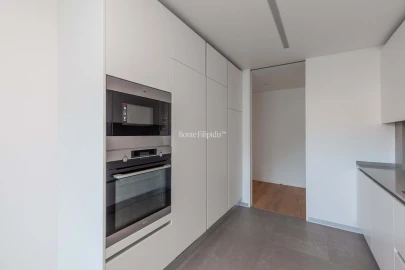 Apartamento T2 para Venda em Carcavelos e Parede