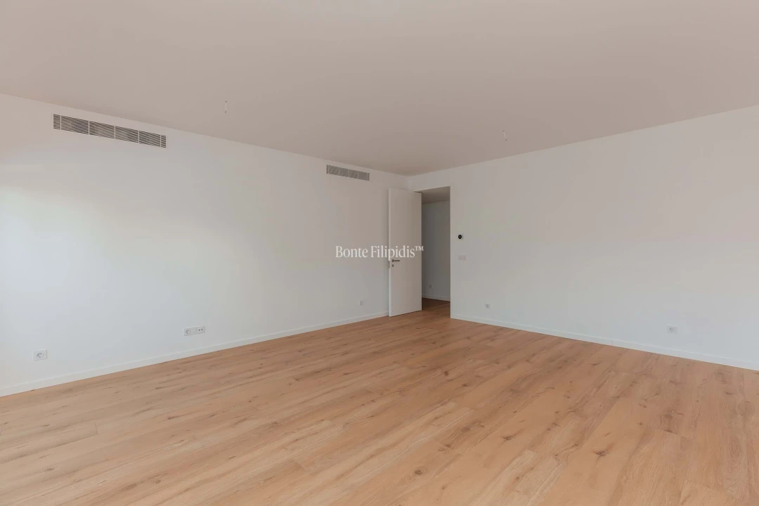 Apartamento T2 para Venda em Carcavelos e Parede Foto 8