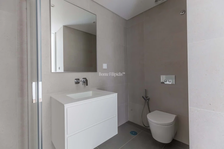 Apartamento T2 para Venda em Carcavelos e Parede Foto 14