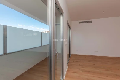 Apartamento T3 para Venda em Carcavelos e Parede