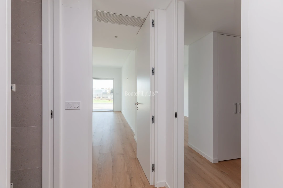 Apartamento T3 para Venda em Carcavelos e Parede Foto 15