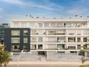 Apartamento T4 para Venda em Carcavelos e Parede