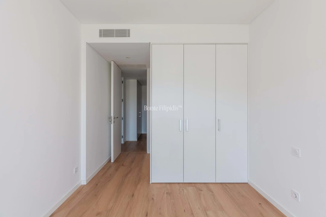 Apartamento T4 para Venda em Carcavelos e Parede Foto 20