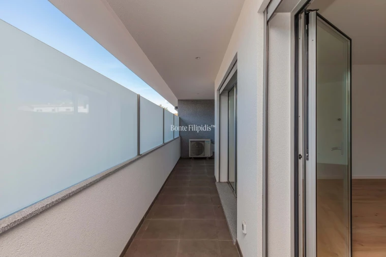 Apartamento T4 para Venda em Carcavelos e Parede Foto 12