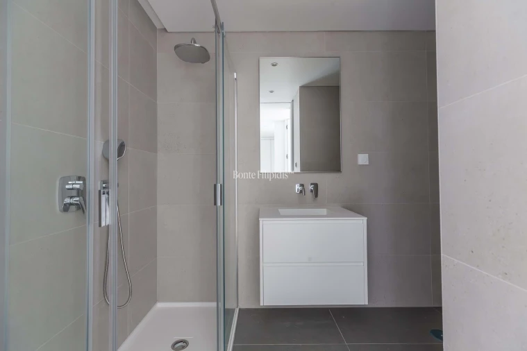 Apartamento T2 para Venda em Carcavelos e Parede Foto 20