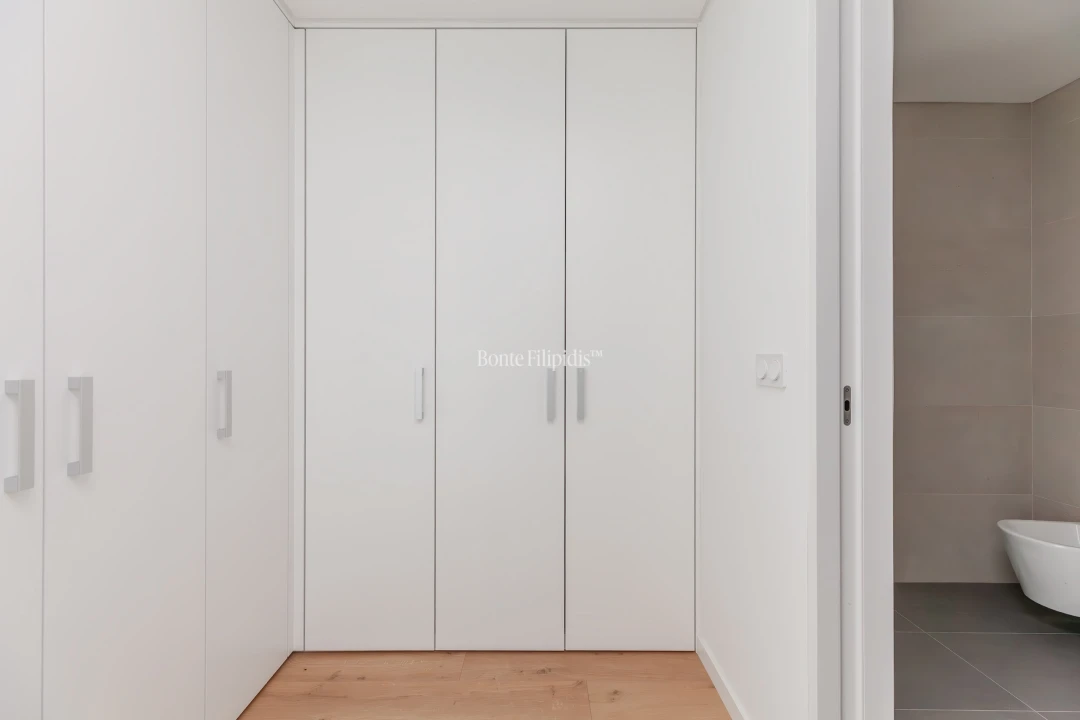 Apartamento T2 para Venda em Carcavelos e Parede Foto 23
