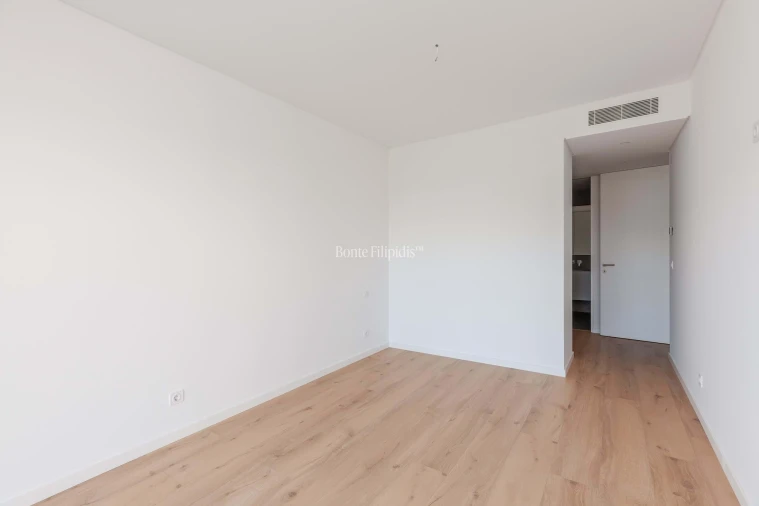 Apartamento T3 para Venda em Carcavelos e Parede Foto 24