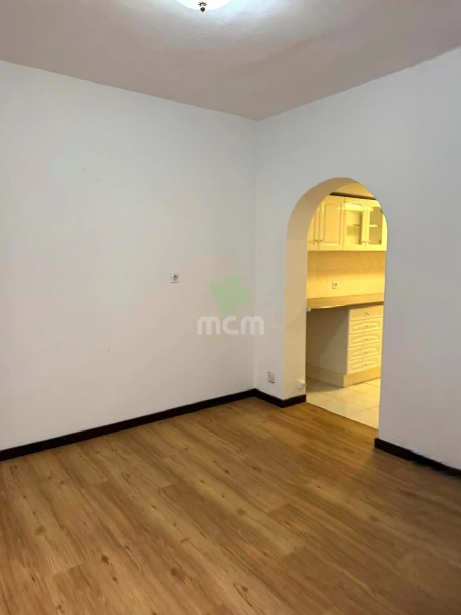 Moradia T3 para Venda em Funchal (São Pedro) Foto 8