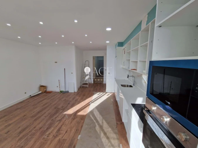 Apartamento T2 para Venda em Falagueira-Venda Nova Foto 3