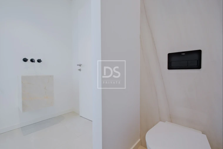 Moradia T4 para Venda em Alcabideche Foto 29