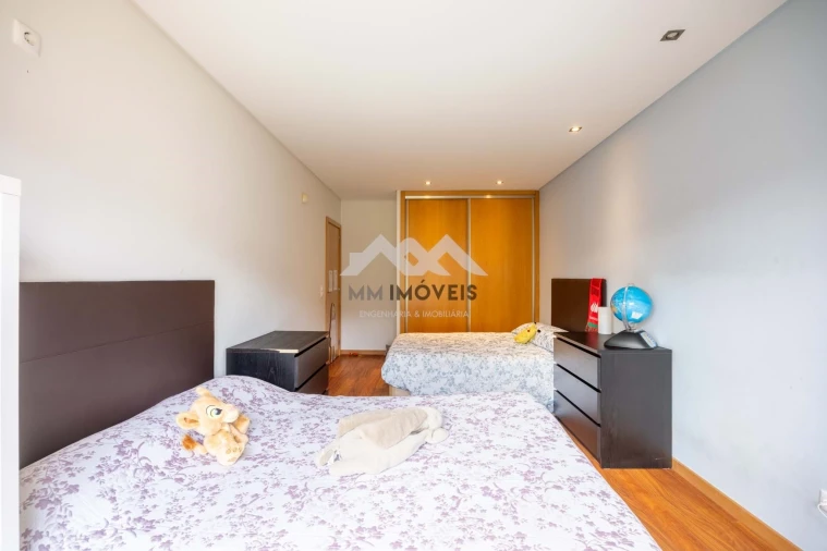 Moradia T3 para Venda em Santa Marinha e São Pedro da Afurada Foto 16