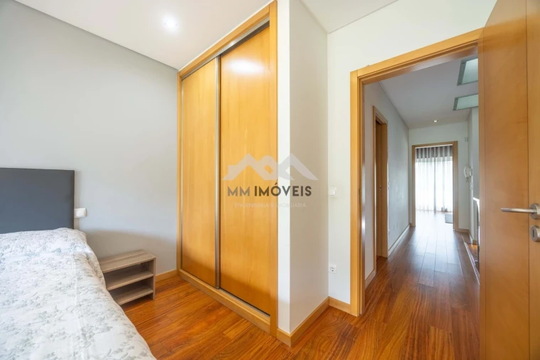 Moradia T3 para Venda em Santa Marinha e São Pedro da Afurada Foto 42