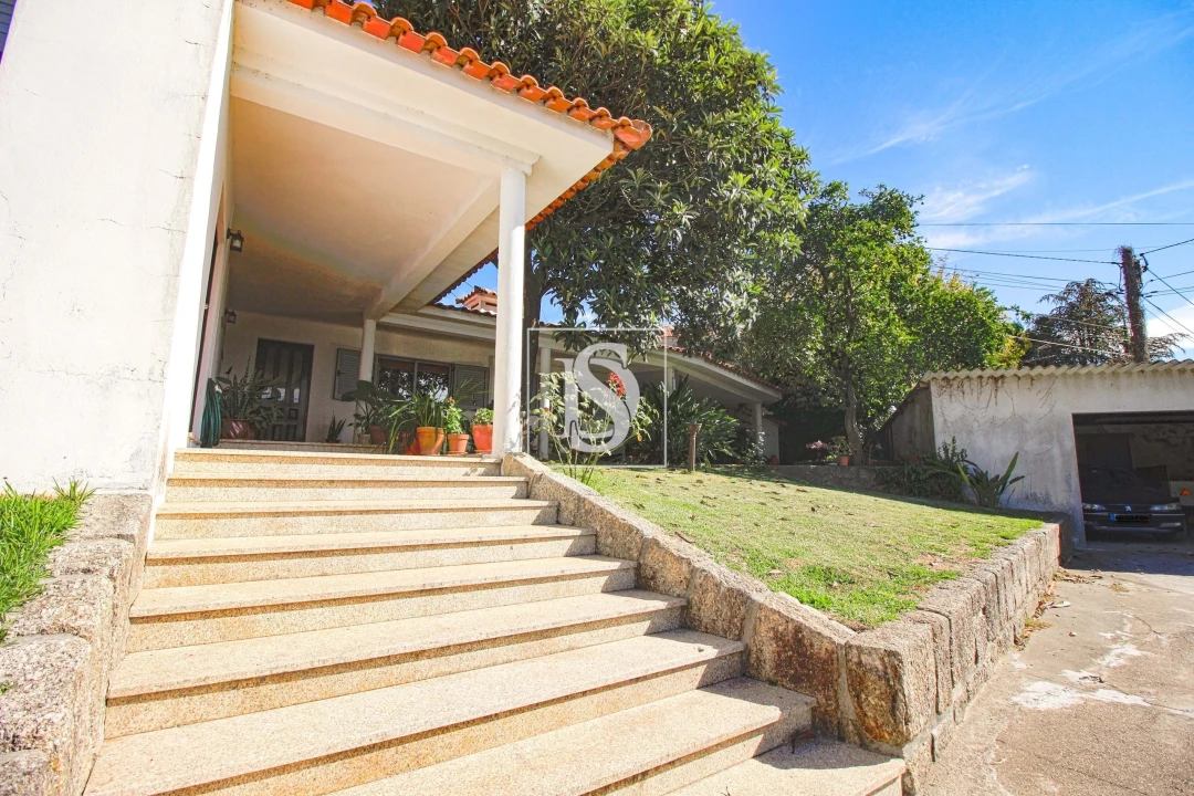 Moradia T4 para Venda em Pousada de Saramagos Foto 7