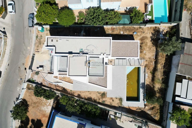 Moradia T4 para Venda em Albufeira e Olhos de Água Foto 6