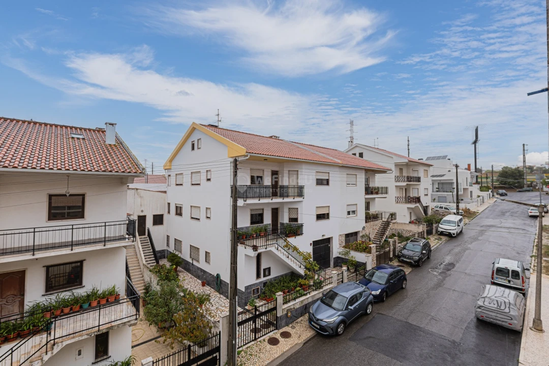 Apartamento T2 para Venda em Santa Iria de Azoia, São João da Talha e Bobadela Foto 34