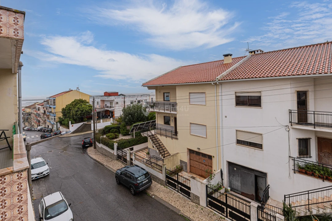 Apartamento T2 para Venda em Santa Iria de Azoia, São João da Talha e Bobadela Foto 33