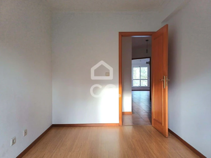 Apartamento T3 para Arrendamento em Azeitão (São Lourenço e São Simão) Foto 14