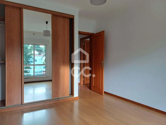 Apartamento T3 para Arrendamento em Azeitão (São Lourenço e São Simão) Foto 15