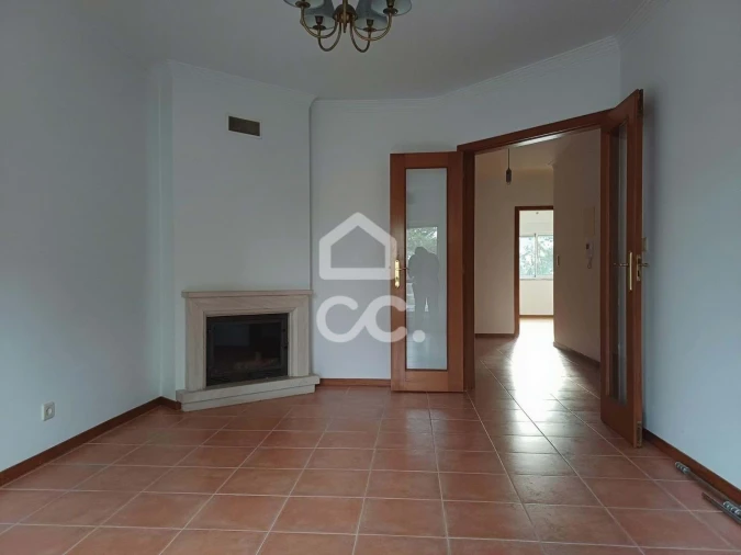 Apartamento T3 para Arrendamento em Azeitão (São Lourenço e São Simão) Foto 5