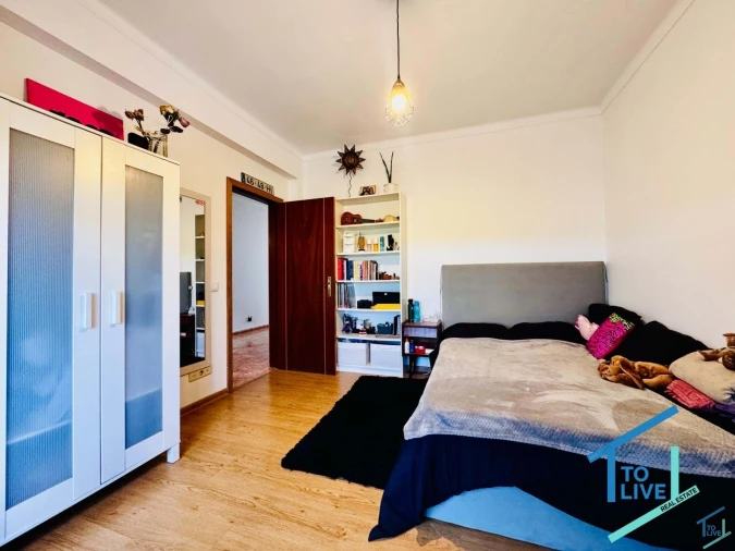 Moradia T5 para Venda em Asseiceira Foto 12