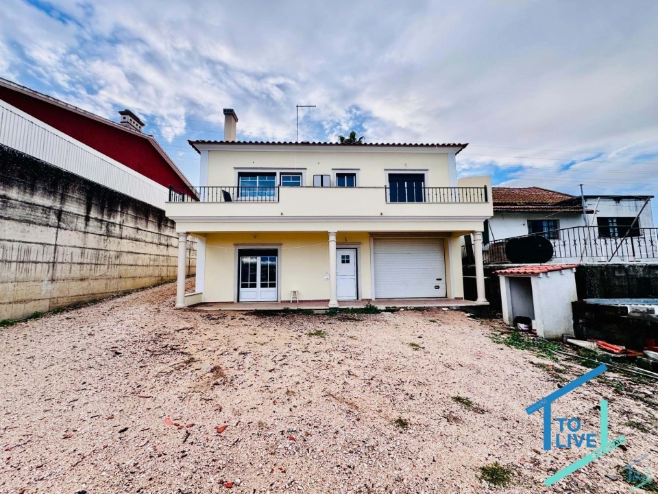 Moradia T5 para Venda em Asseiceira Foto 22