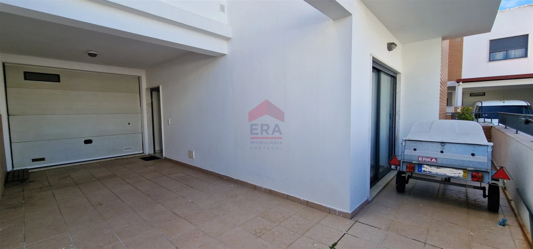 Moradia T0 para Venda em São Brás de Alportel Foto 9