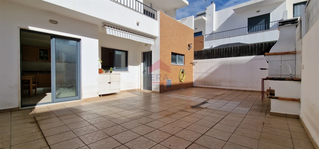 Moradia T0 para Venda em São Brás de Alportel Foto 1