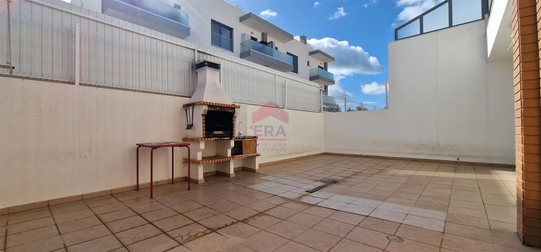 Moradia T0 para Venda em São Brás de Alportel Foto 5