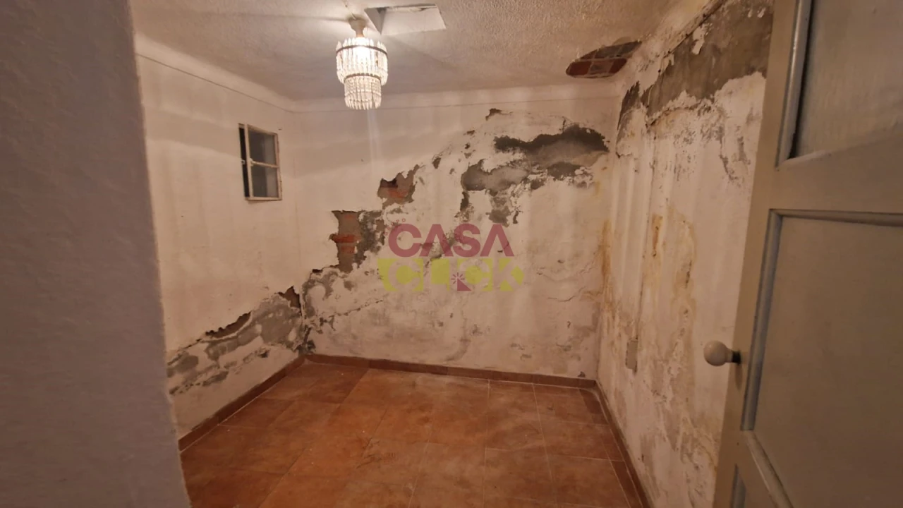 Moradia T2 para Venda em Brogueira, Parceiros de Igreja e Alcorochel Foto 16