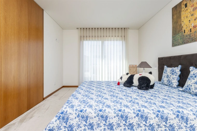 Moradia T4 para Venda em Retorta e Tougues Foto 19