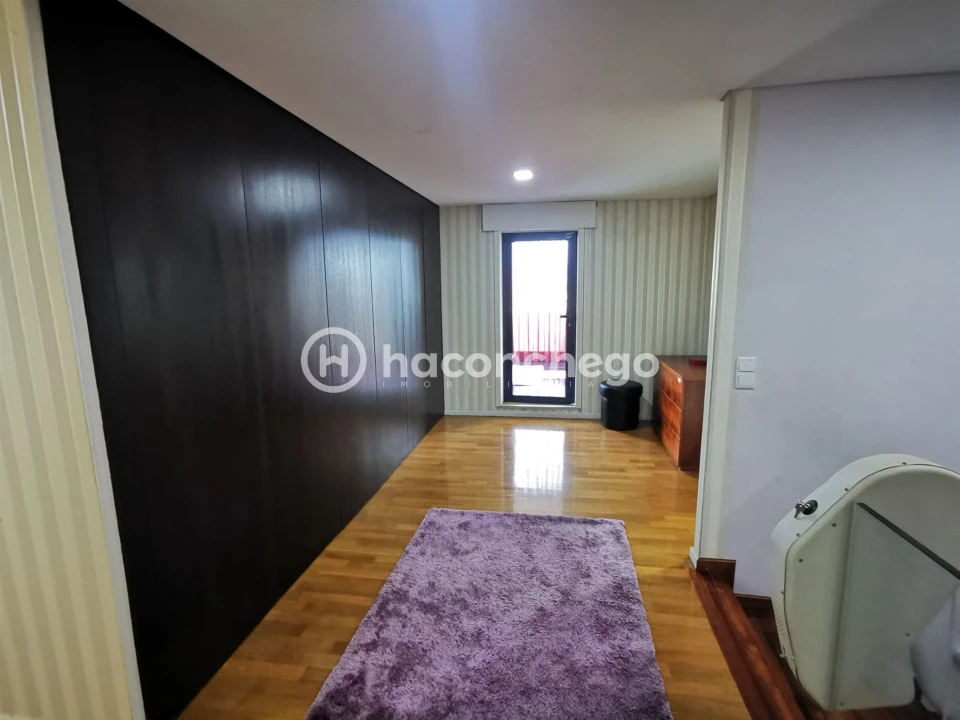 Apartamento T3 para Venda em Arcozelo Foto 27