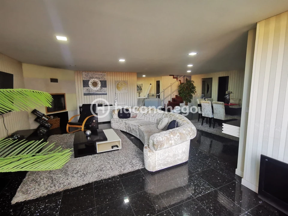 Apartamento T3 para Venda em Arcozelo Foto 12