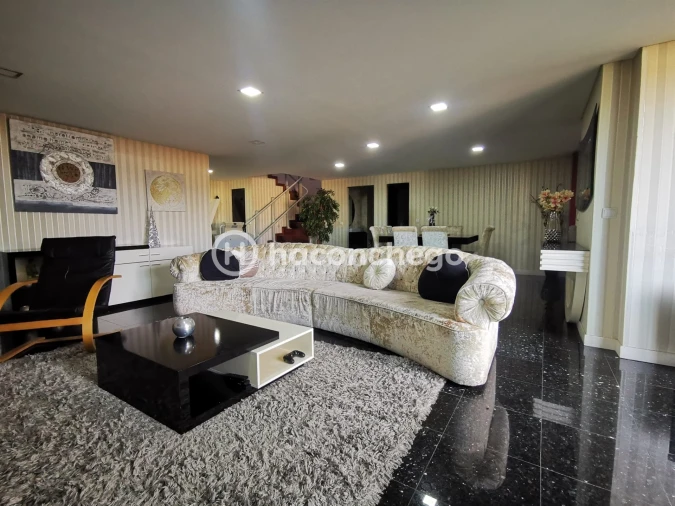 Apartamento T3 para Venda em Arcozelo Foto 10